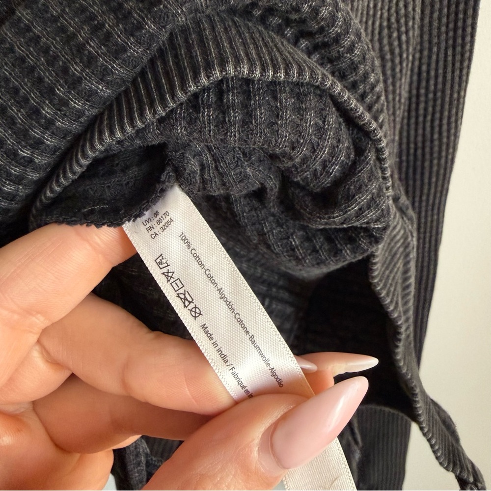 Free People One Interlaken Thermal top Waffle Knit Oversized charcoal grey - Picture 6 of 6